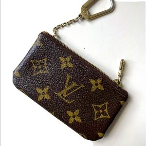 Louis Vuitton Monogram Canvas key Pouch
